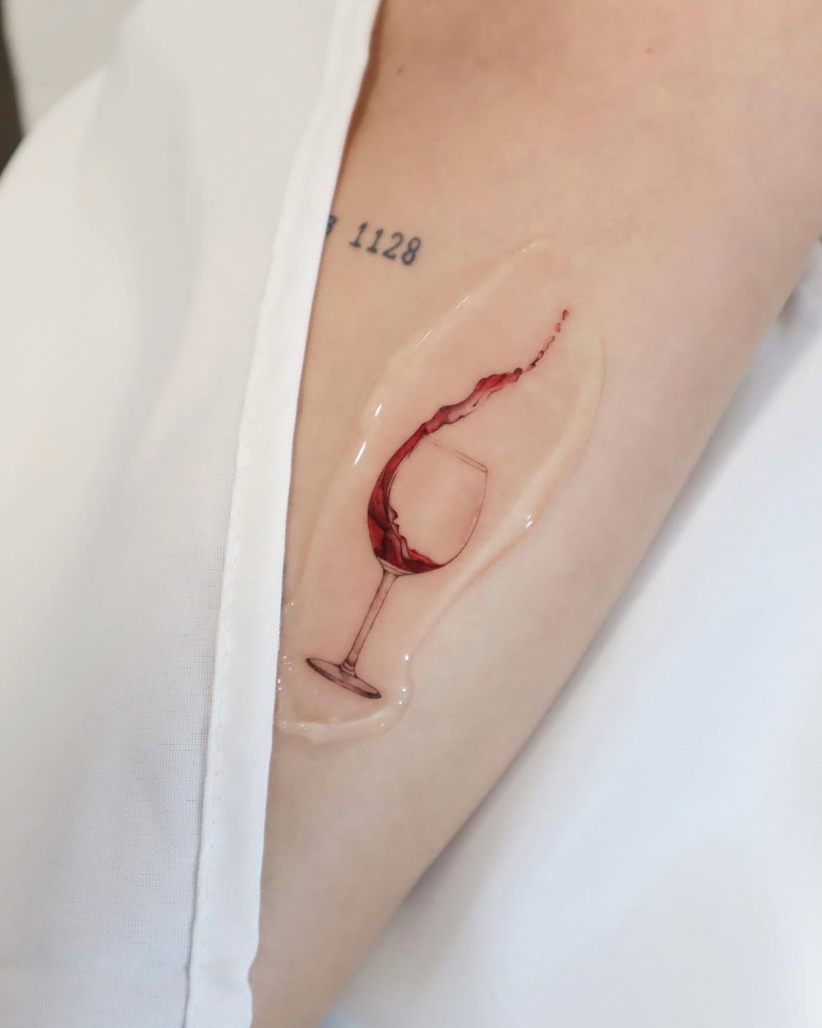 Tatuaje a color en Barcelona - Circa Tattoo BCN