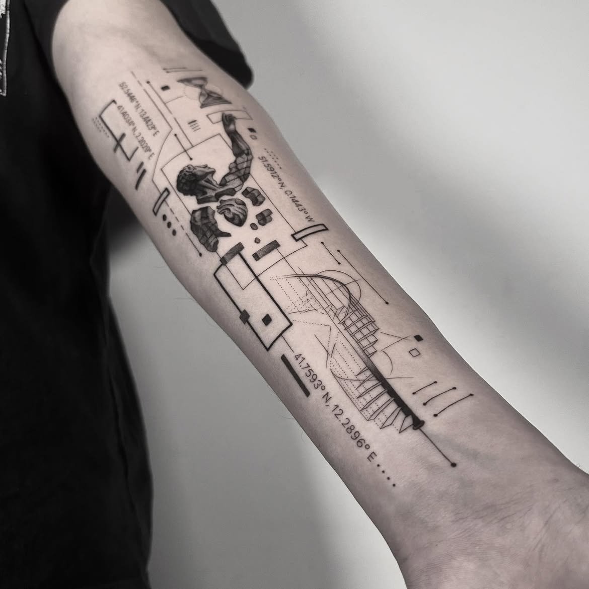 Tatuaje de microrealismo en Barcelona - Circa Tattoo BCN