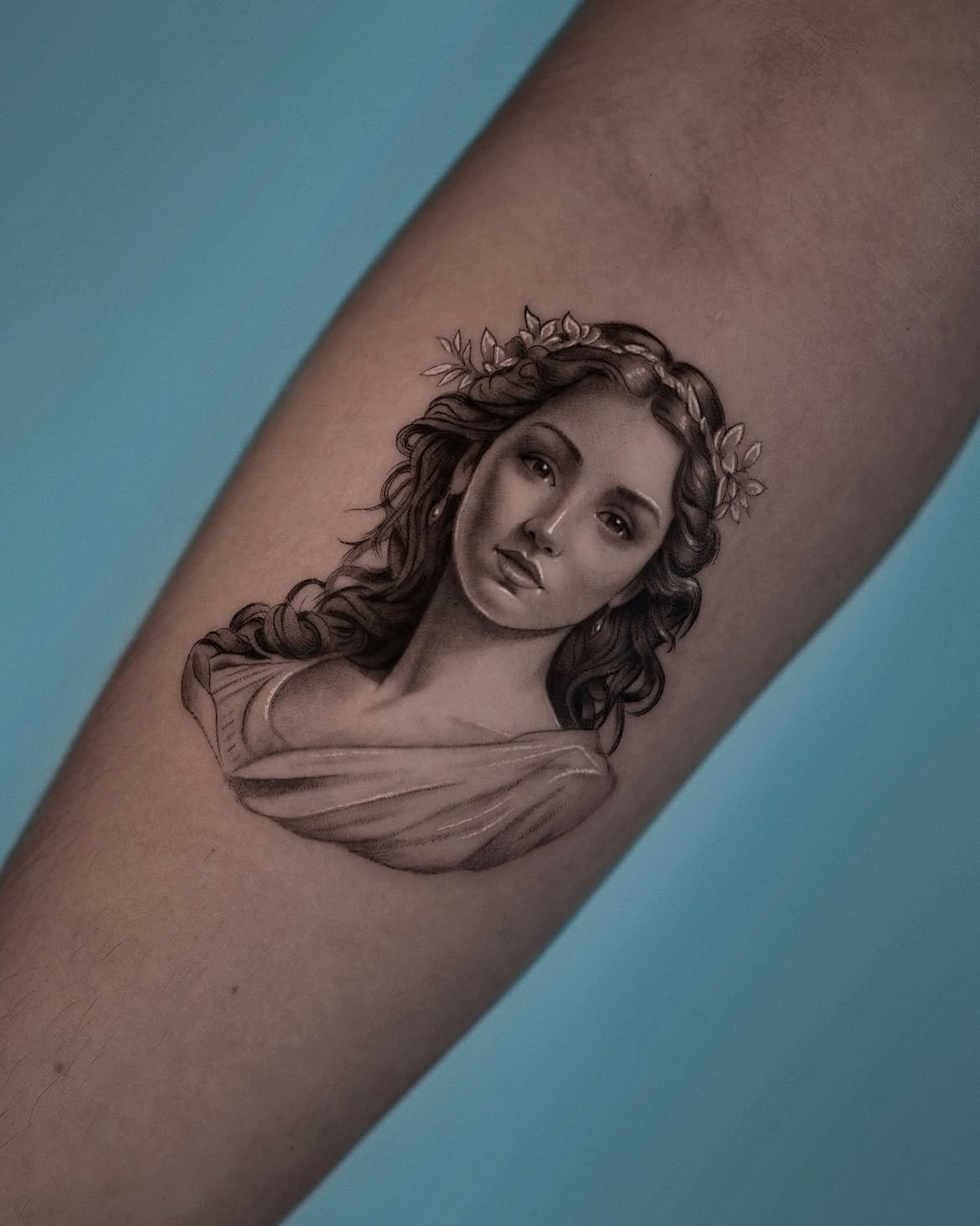 Tatuaje de microrealismo en Barcelona - Circa Tattoo BCN